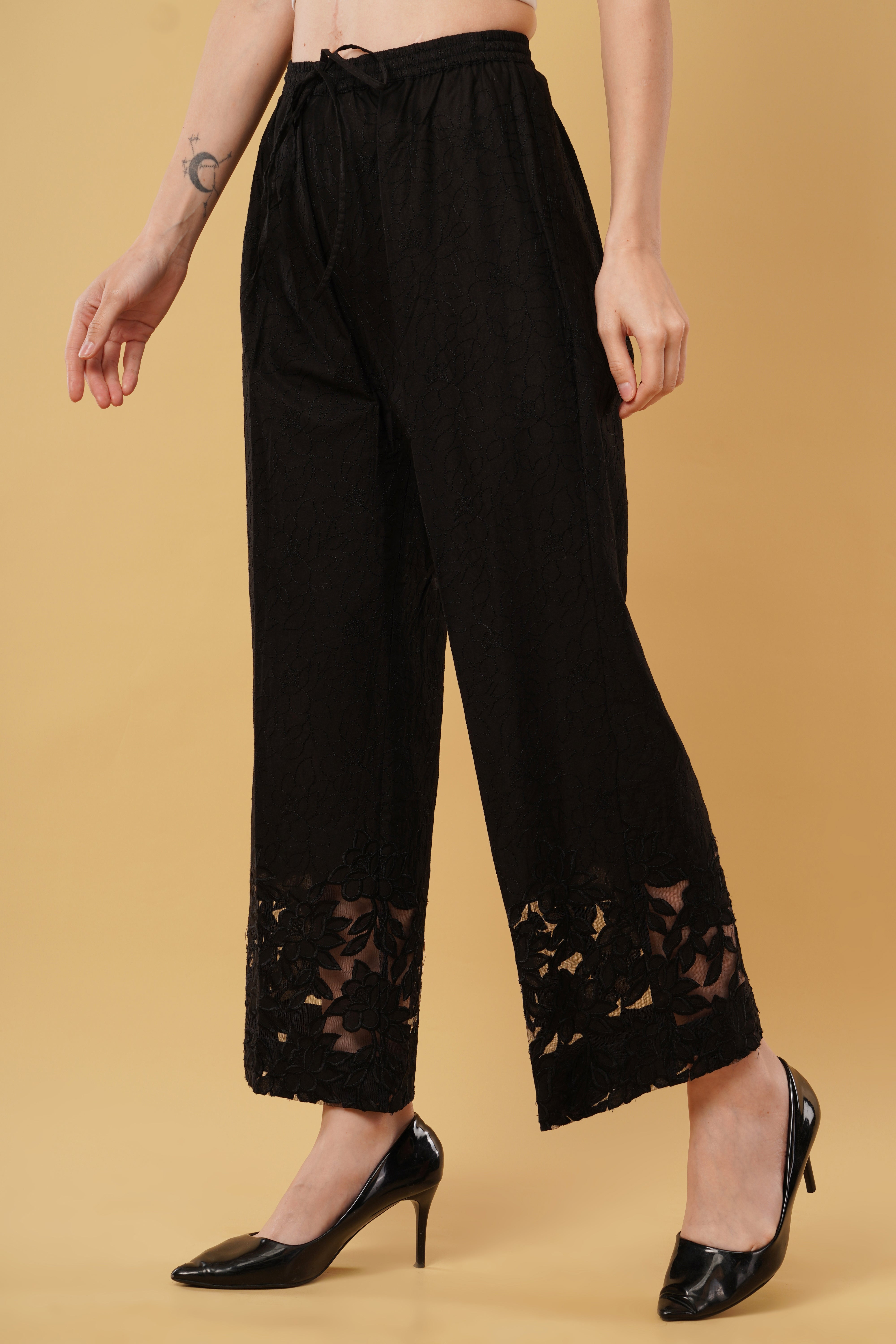 Lace Edge Pencils Pants - Black Color