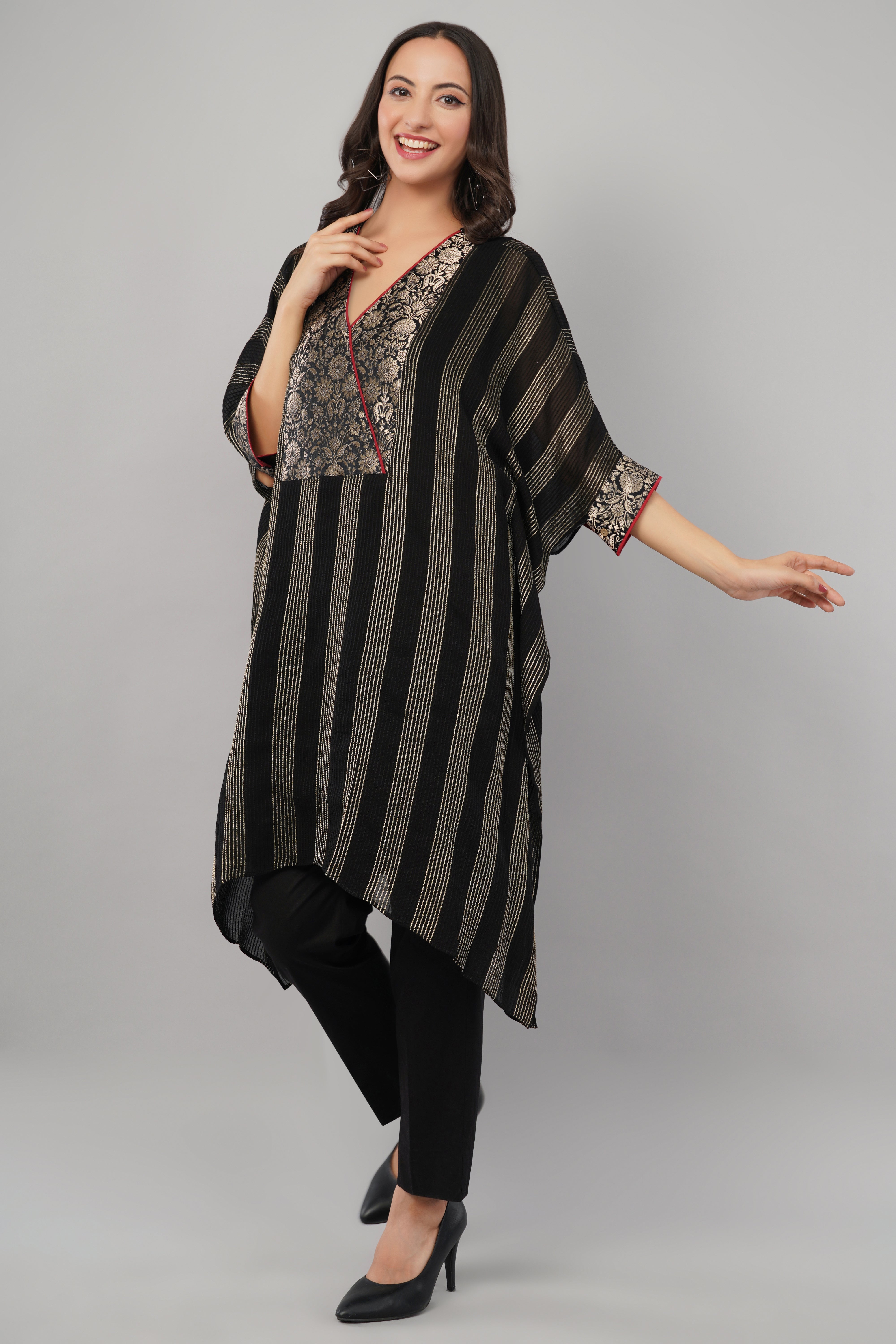 Brocade Zari Kaftan - Black