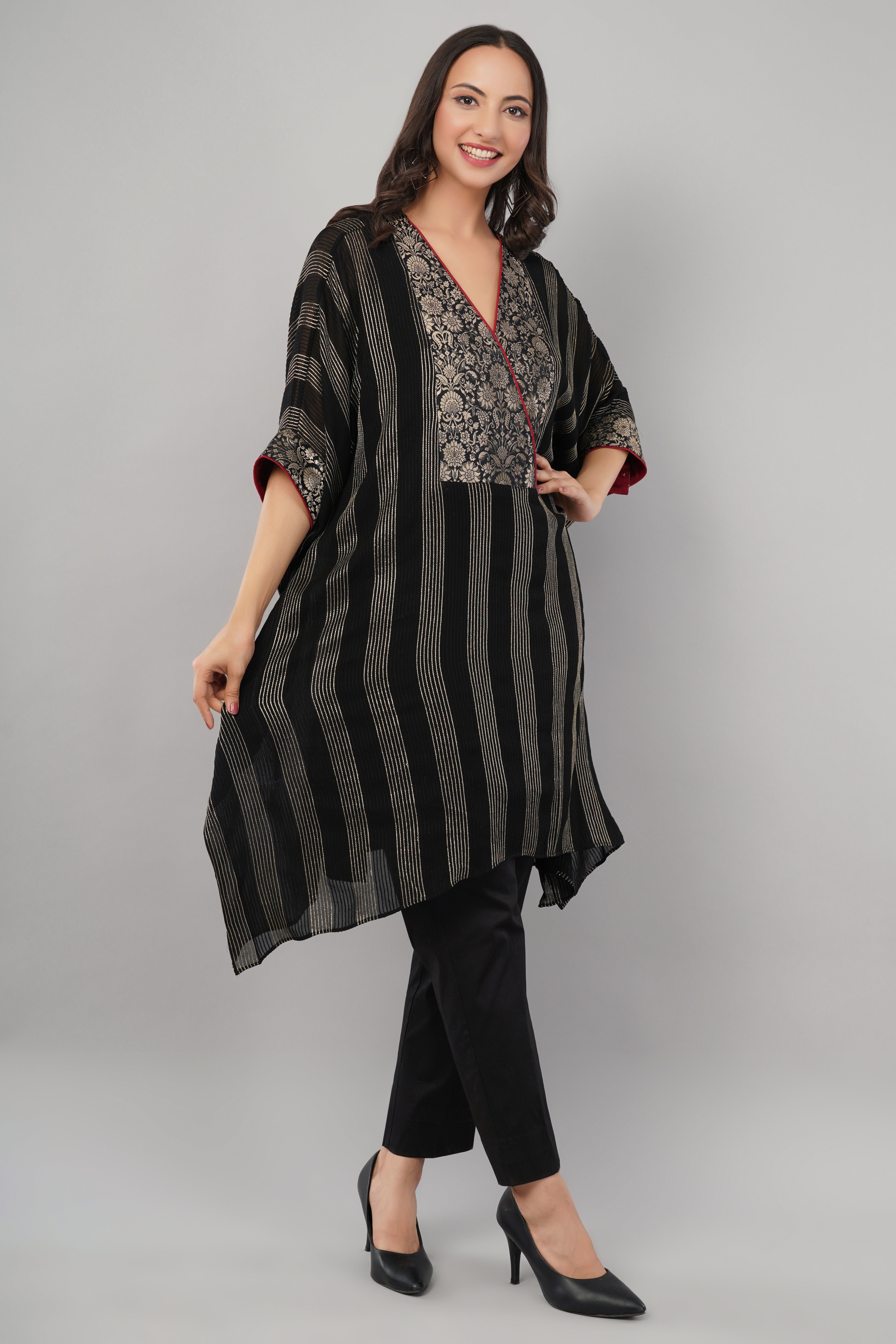 Brocade Zari Kaftan - Black